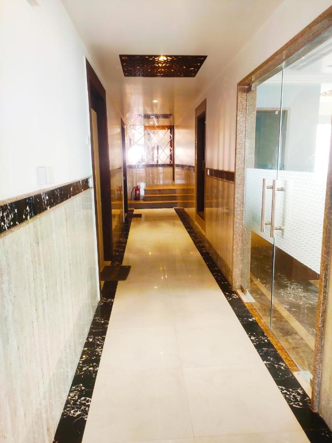 Hotel The Nilsa New Delhi Eksteriør billede