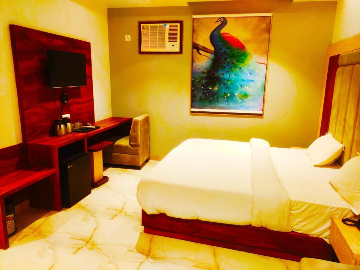 Hotel The Nilsa New Delhi Eksteriør billede